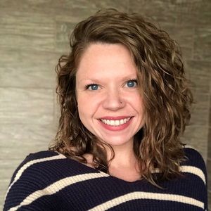 Meet your Posher, Christina